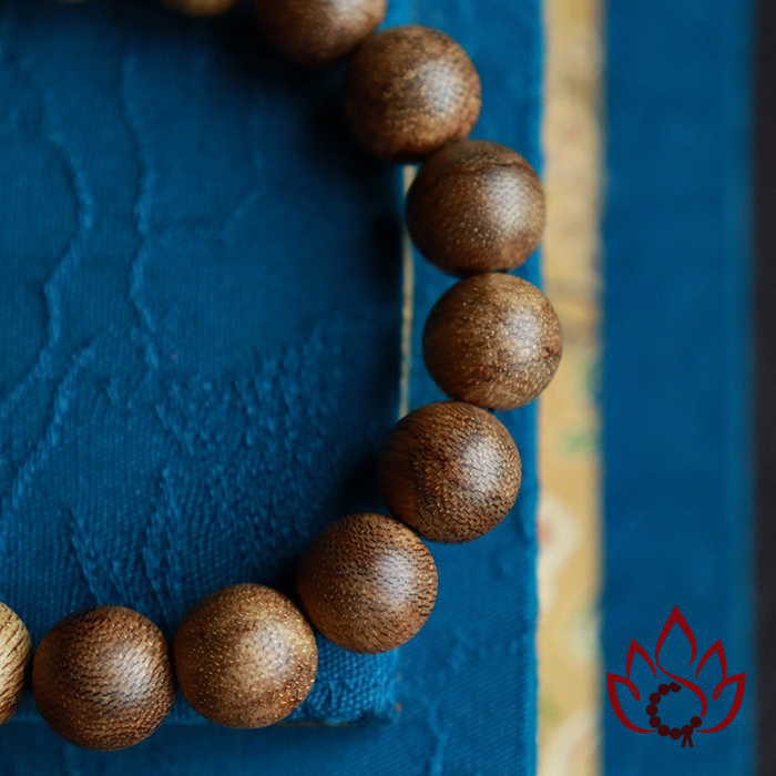 Vòng Trầm Hương Hạt Tròn | 10 Ly | Trầm Tốc Kiến Tự Nhiên Lâu Năm